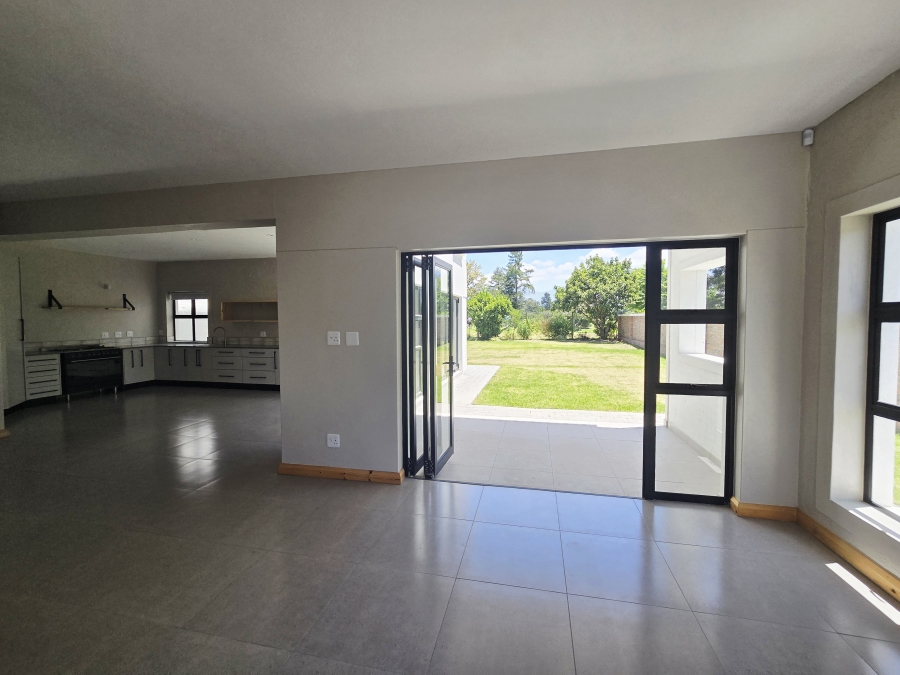 3 Bedroom Property for Sale in King George Park Western Cape